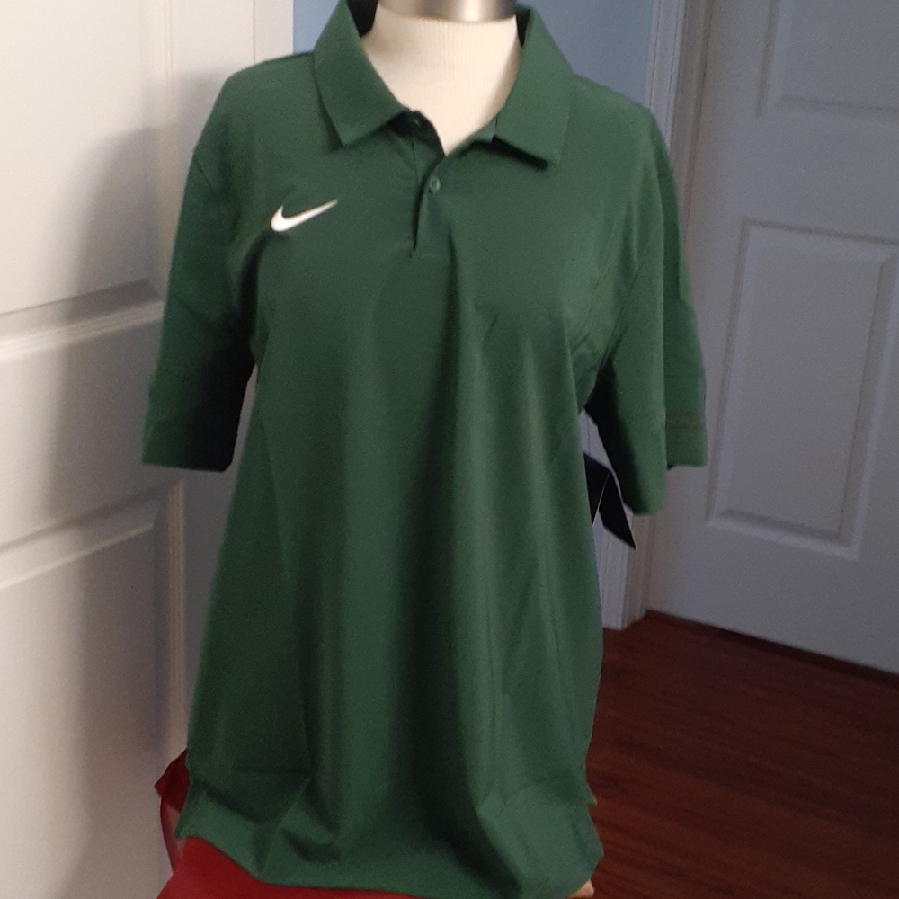 NWT mens Nike golf shirt